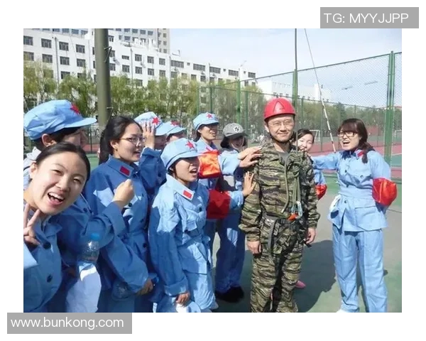 深圳极限运动队的默契配合与团队精神探讨 深圳极限运动队的默契配合与团队精神探讨