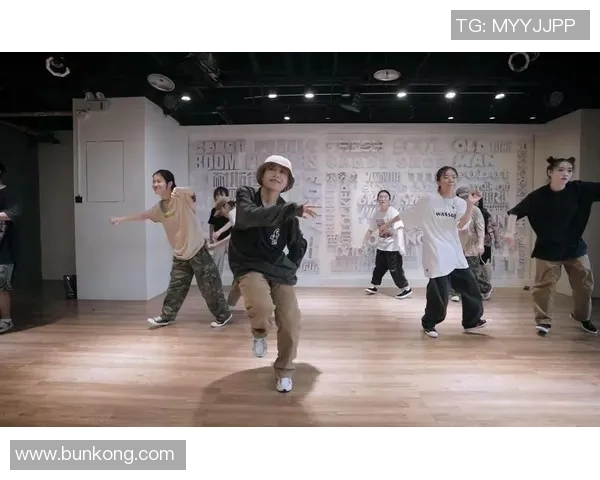 西安街舞队引领潮流最新街舞风格TOP10全解析 西安街舞队引领潮流最新街舞风格TOP10全解析