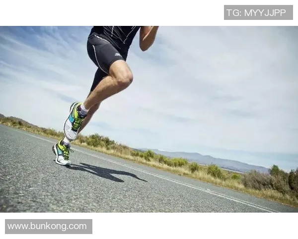 科学滑板训练秘籍提升速度的有效方法与技巧分享 科学滑板训练秘籍提升速度的有效方法与技巧分享