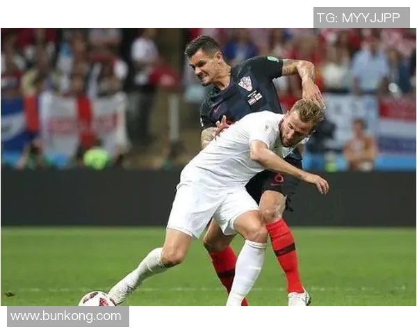 吕迪格的成长之路:从青涩小将到世界级后卫的蜕变与荣耀 吕迪格的成长之路:从青涩小将到世界级后卫的蜕变与荣耀