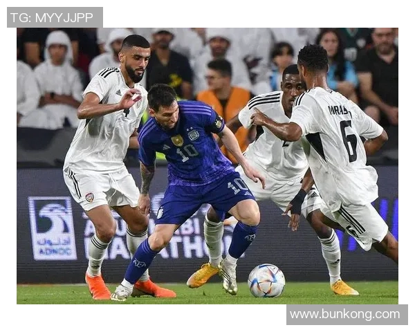 山丘黄蜂与梅特兰野马的激烈对决揭示了球队实力与战术的较量