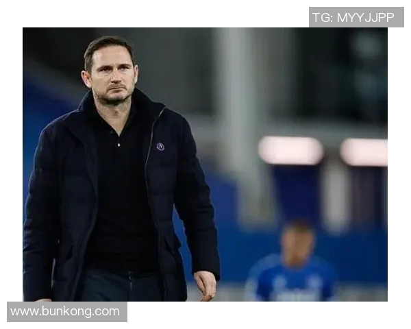 狼队与都灵激战正酣赛后结果揭晓引发球迷热议