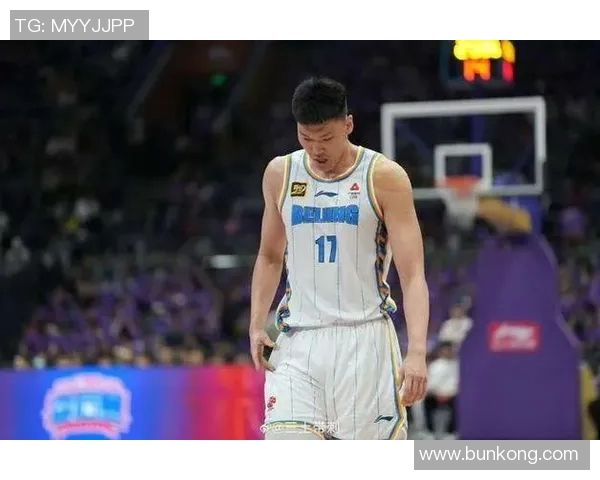 范子铭：从篮球新星到职业生涯的辉煌历程与未来展望