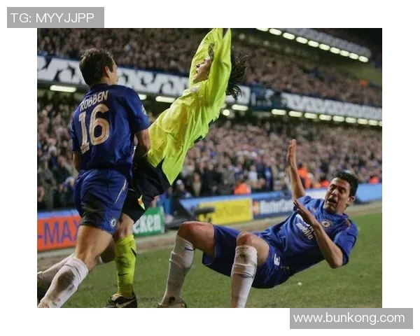 德罗巴在对阵巴萨的经典进球瞬间回顾与分析