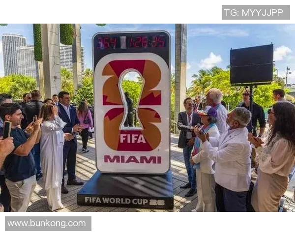 欧冠门票系统崩溃数万球迷排队长达12小时争抢梦幻门票